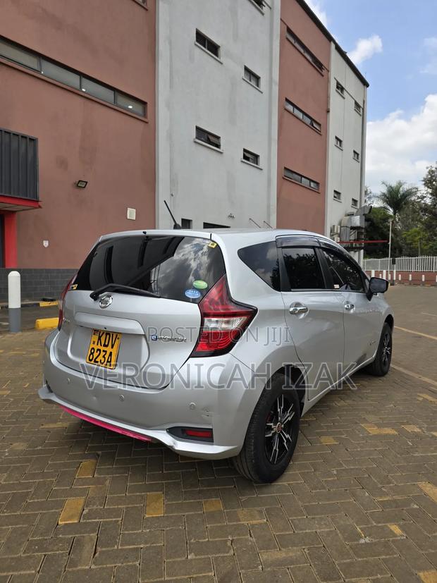 Nissan Note 2020 Silver