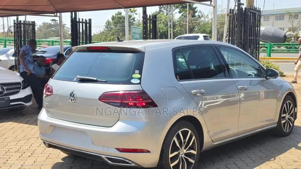 Volkswagen Golf 2019 Gray
