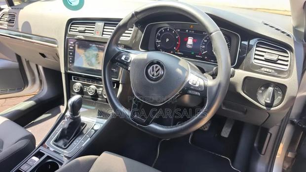 Volkswagen Golf 2019 Gray