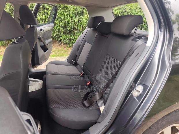 Volkswagen Golf 2012 Black