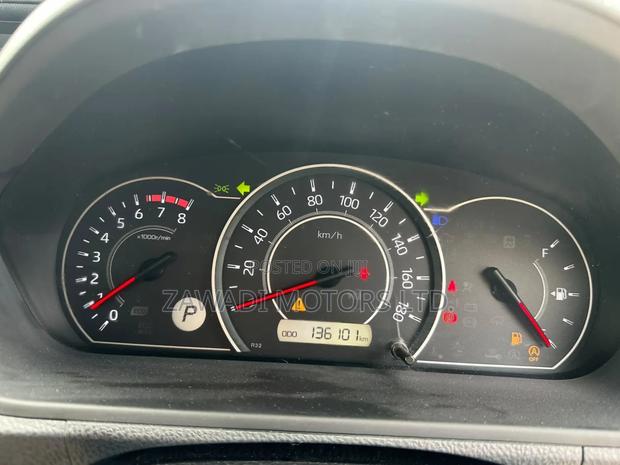Toyota Voxy ZS 2WD 8-Seater 2019 White