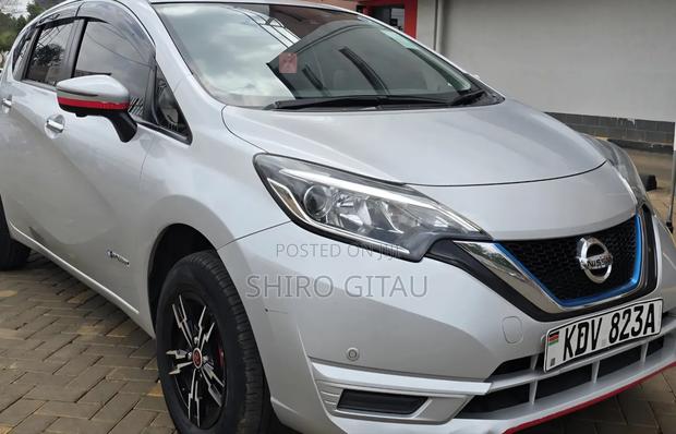 Nissan Note 1.2 Hybrid 2018 Silver
