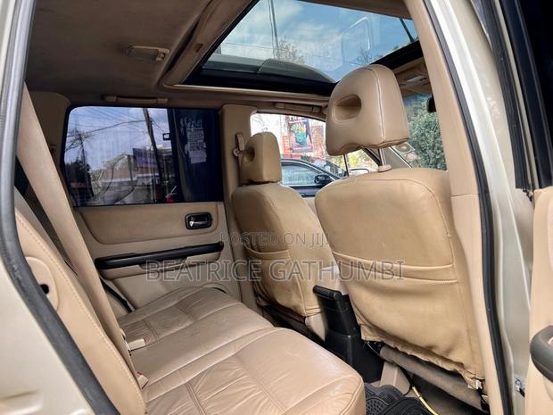 Nissan X-Trail 2009 Gold