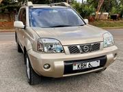 Nissan X-Trail 2009 Gold for sale