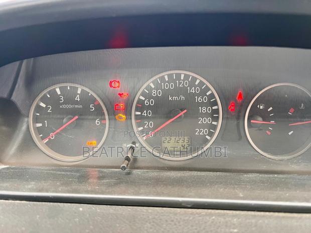 Nissan X-Trail 2009 Gold