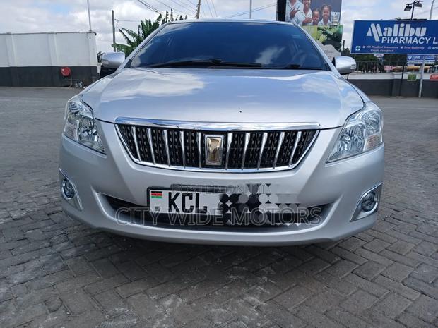 Toyota Premio 2.0 FWD 2010 Silver