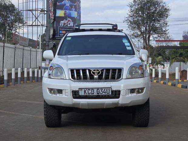 Toyota Land Cruiser Prado 2008 White