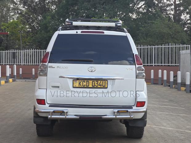 Toyota Land Cruiser Prado 2008 White