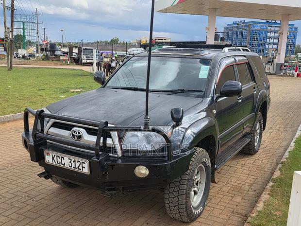 Toyota Hilux Surf 2008 Black