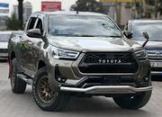 Toyota Hilux 2023 Gold for sale