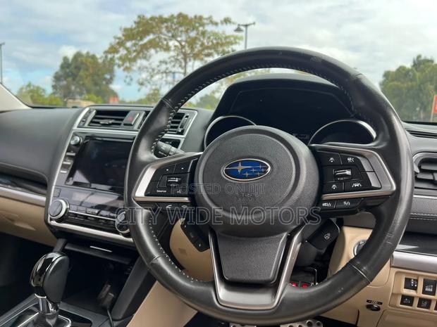 Subaru Outback 2.5i Limited AWD 2018 Blue
