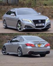 Toyota Crown 2019 Silver for sale