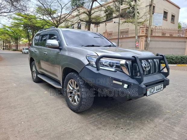 Toyota Land Cruiser Prado 3.0 TD 2012 Gray