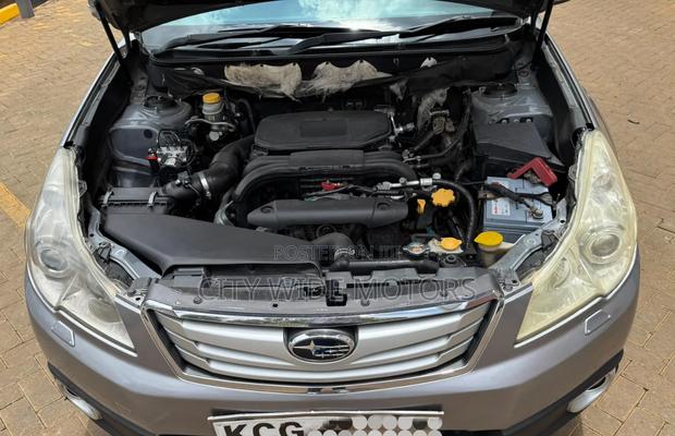 Subaru Outback 2.5 2008 Silver