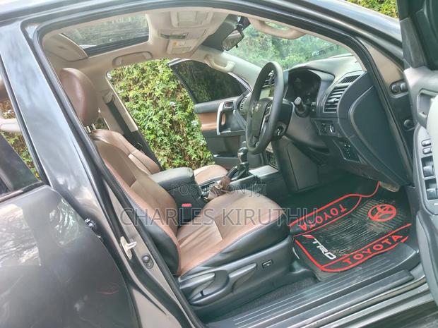 Toyota Land Cruiser 2021 Gray