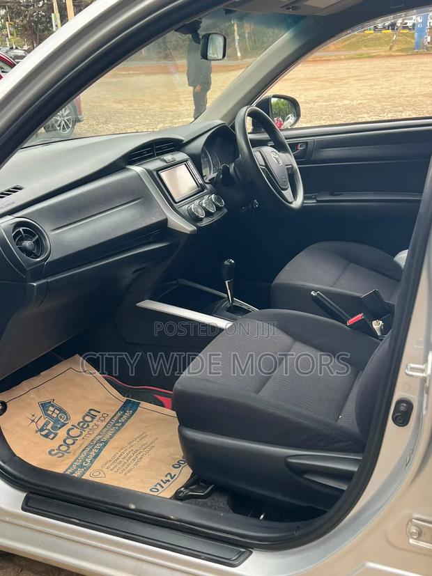 Toyota Corolla Fielder 2015 Silver