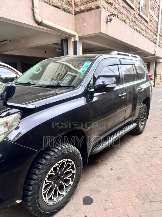 Toyota Land Cruiser Prado 2.7 i 2012 Black