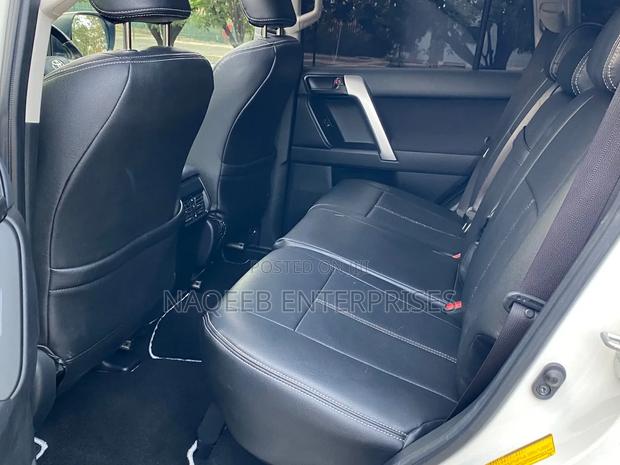 Toyota Land Cruiser Prado 2020 Pearl