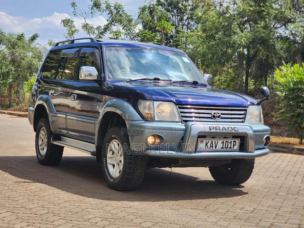 Toyota Land Cruiser Prado 3.0 D-4D 5dr 2000 Blue