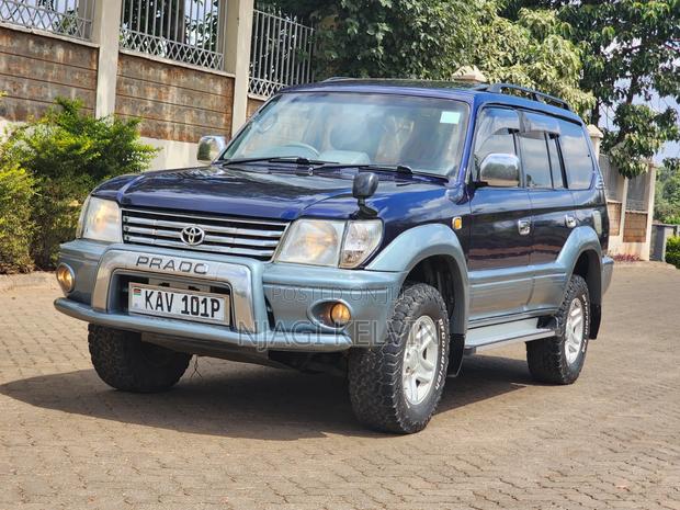 Toyota Land Cruiser Prado 3.0 D-4D 5dr 2000 Blue