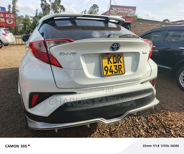 Toyota Corolla Hatchback 2019 White
