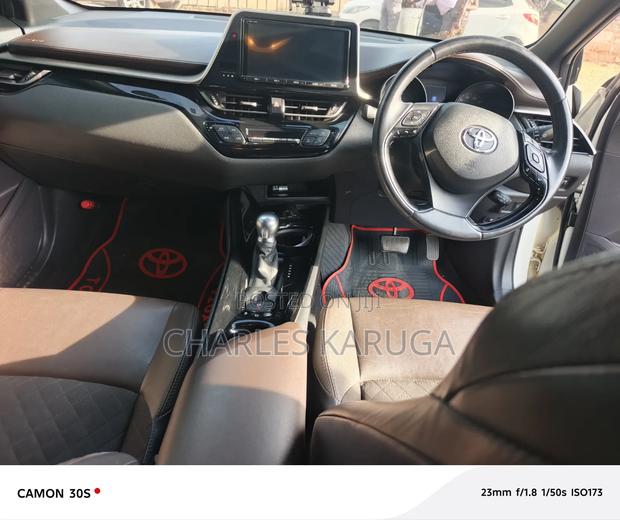 Toyota Corolla Hatchback 2019 White