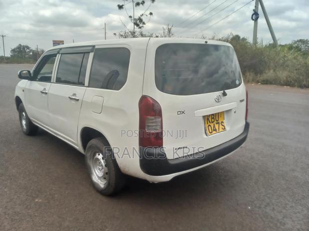 Toyota Probox 2006 White
