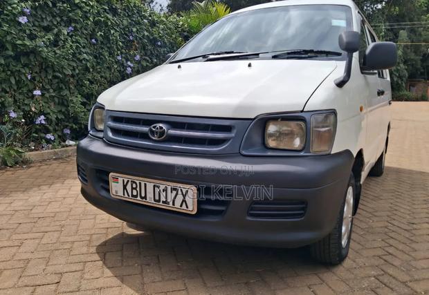 Toyota TownAce 2006 White
