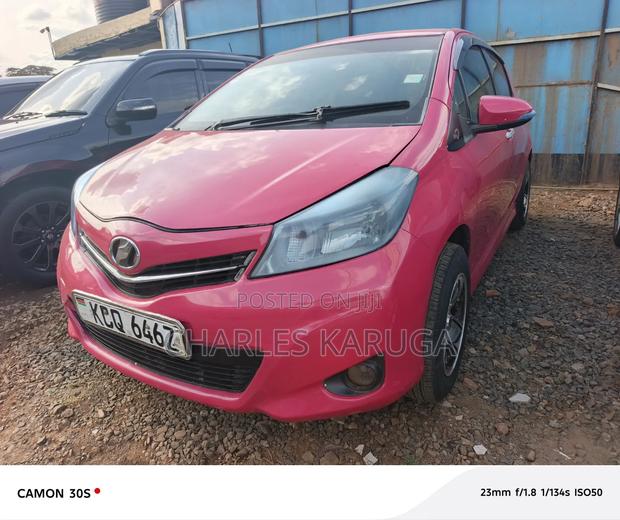 Toyota Vitz 2013 Red