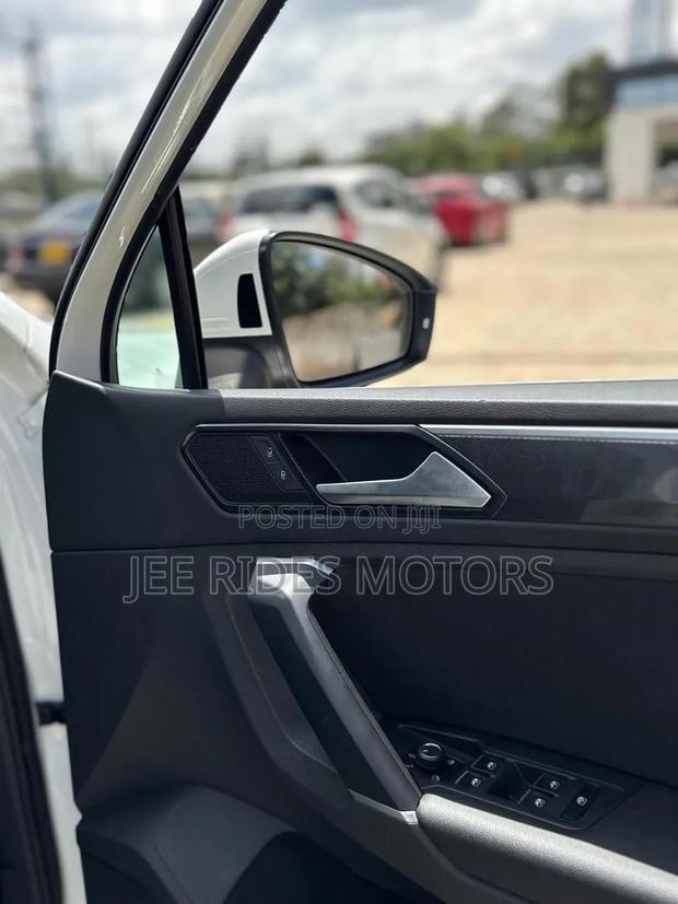 Volkswagen Tiguan 2018 White