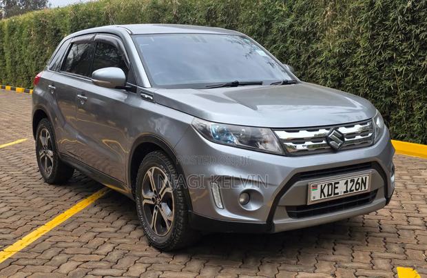 Suzuki Escudo 2016 Gray