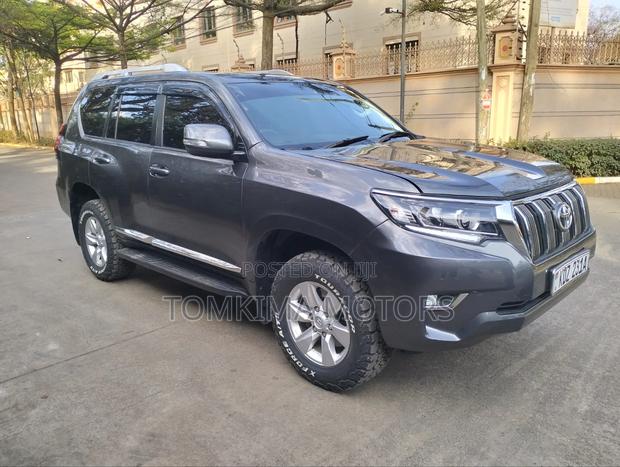 Toyota Land Cruiser Prado 2020 Gray