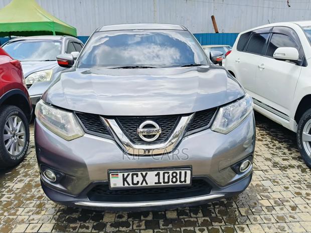 Nissan X-Trail 2014 Gray