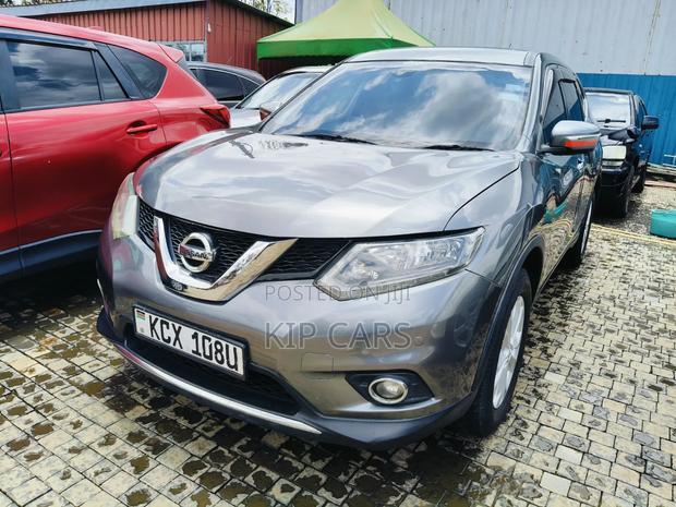 Nissan X-Trail 2014 Gray