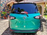 Toyota Sienta 2019 Green for sale