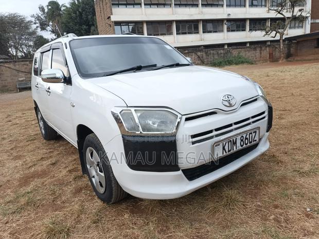 Toyota Succeed SV Premium 2016
