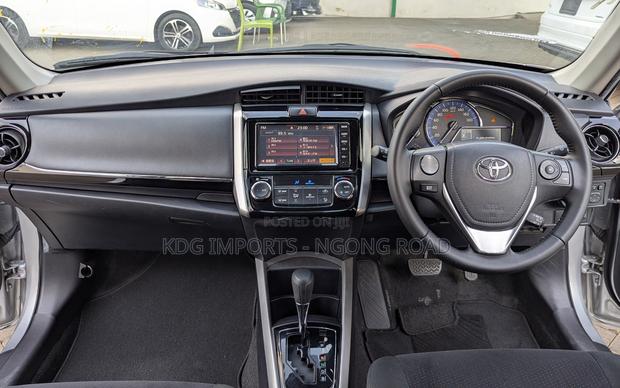 Toyota Corolla Fielder 2019 Gray