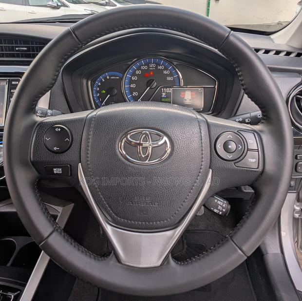 Toyota Corolla Fielder 2019 Gray