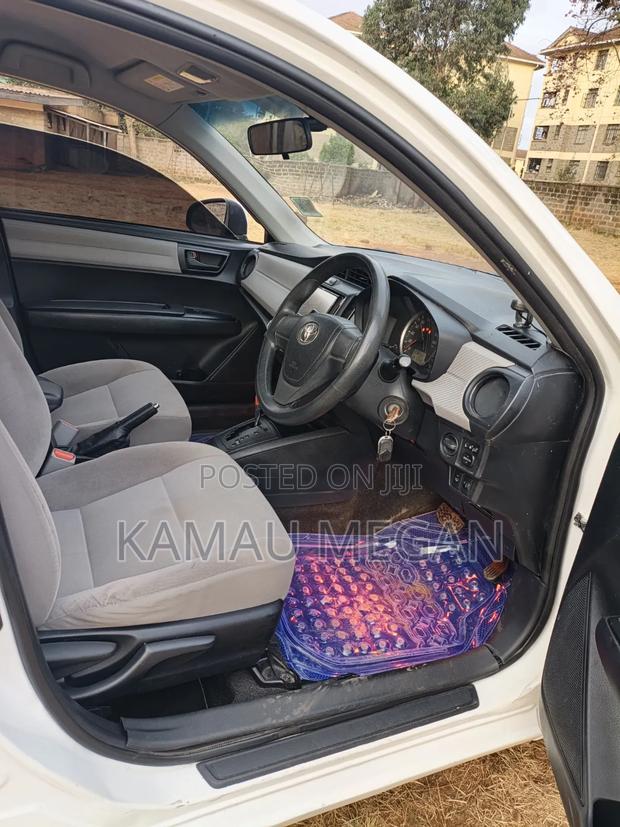 Toyota Axio 1.5 G 2WD 2015 White