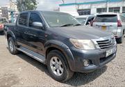 Toyota Hilux 2015 Gray for sale