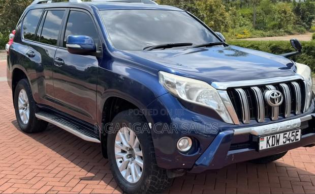 Toyota Land Cruiser Prado 2013 Blue