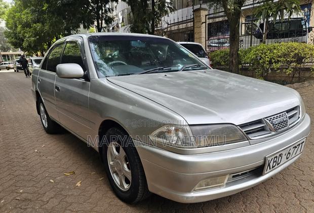 Toyota Carina 1.8 FWD Sedan 2001 Silver