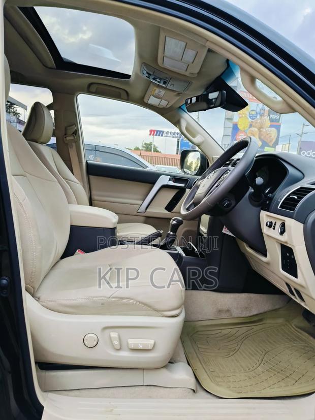 Toyota Land Cruiser Prado 2.8 2019 Black