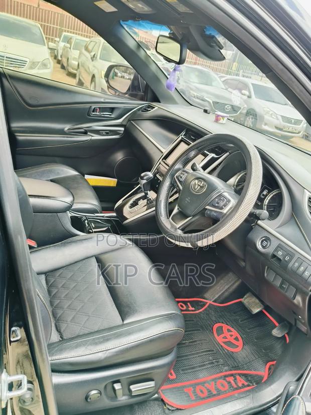 Toyota Harrier 2017 Black