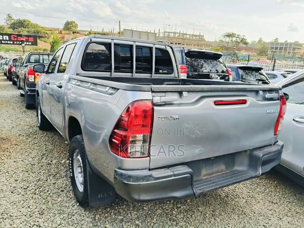 Toyota Hilux 2.8 Diesel 2020 Gray