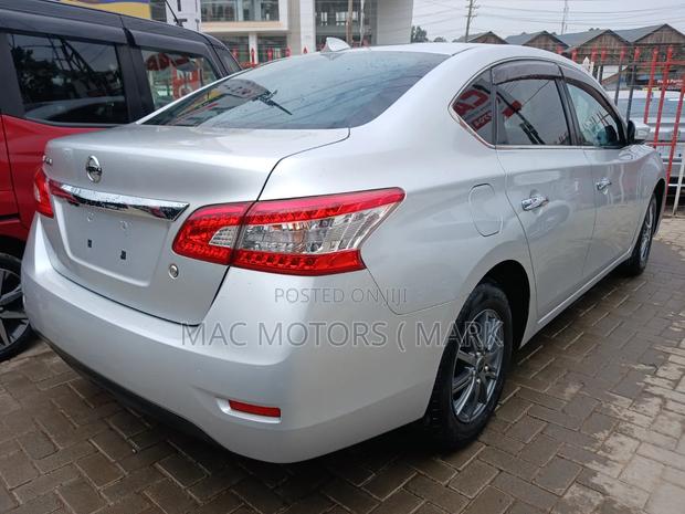 Nissan Sylphy 2019 Silver