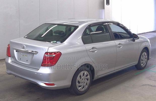 Toyota Axio 1.5 G 2WD 2019 Silver