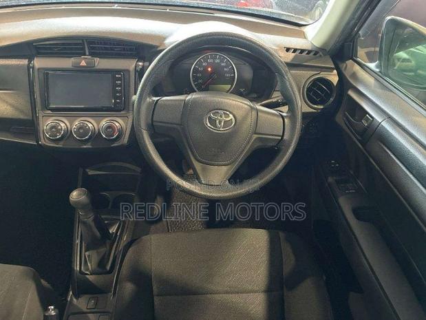 Toyota Axio 1.5 G 4WD 2020 Ivory