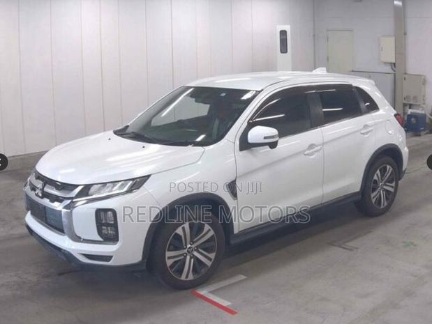 Mitsubishi RVR 2019 Off white