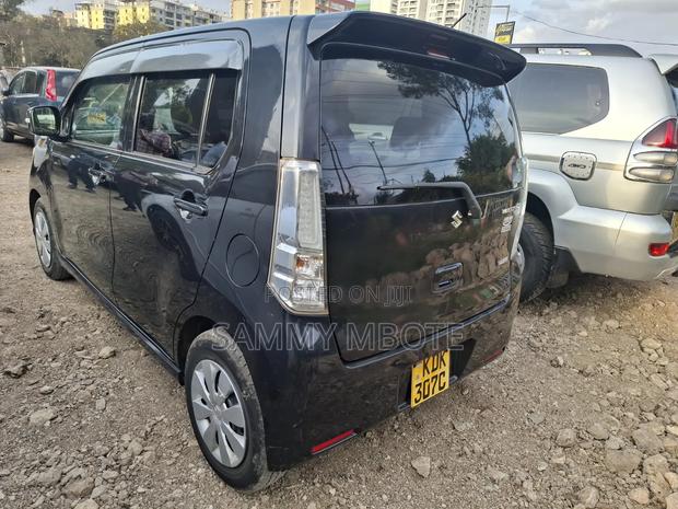 Suzuki Wagon R 660 Petrol FWD 2015 Black